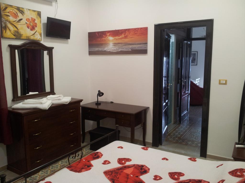My House Trapani Apartment Bagian luar foto