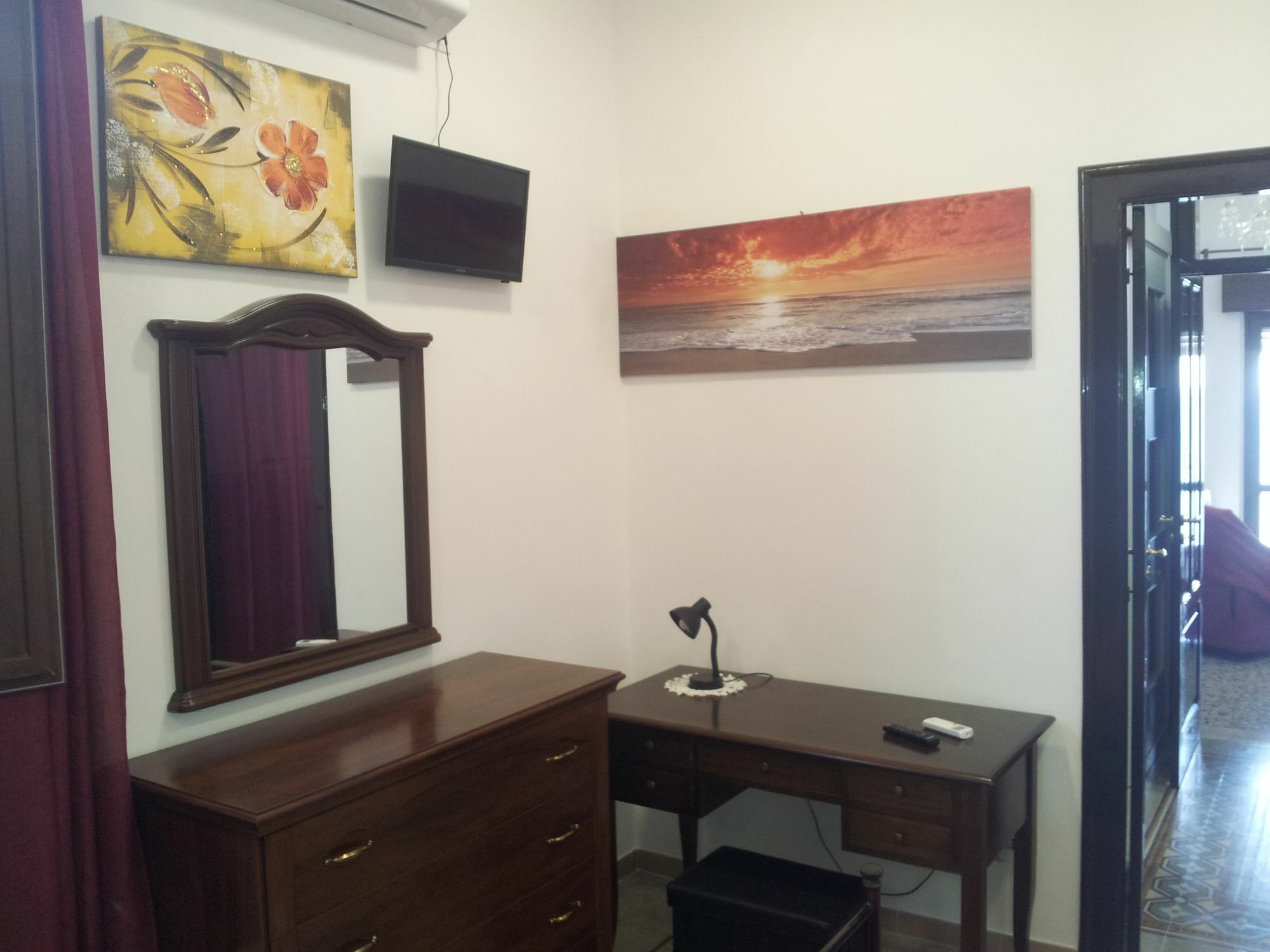 My House Trapani Apartment Bagian luar foto
